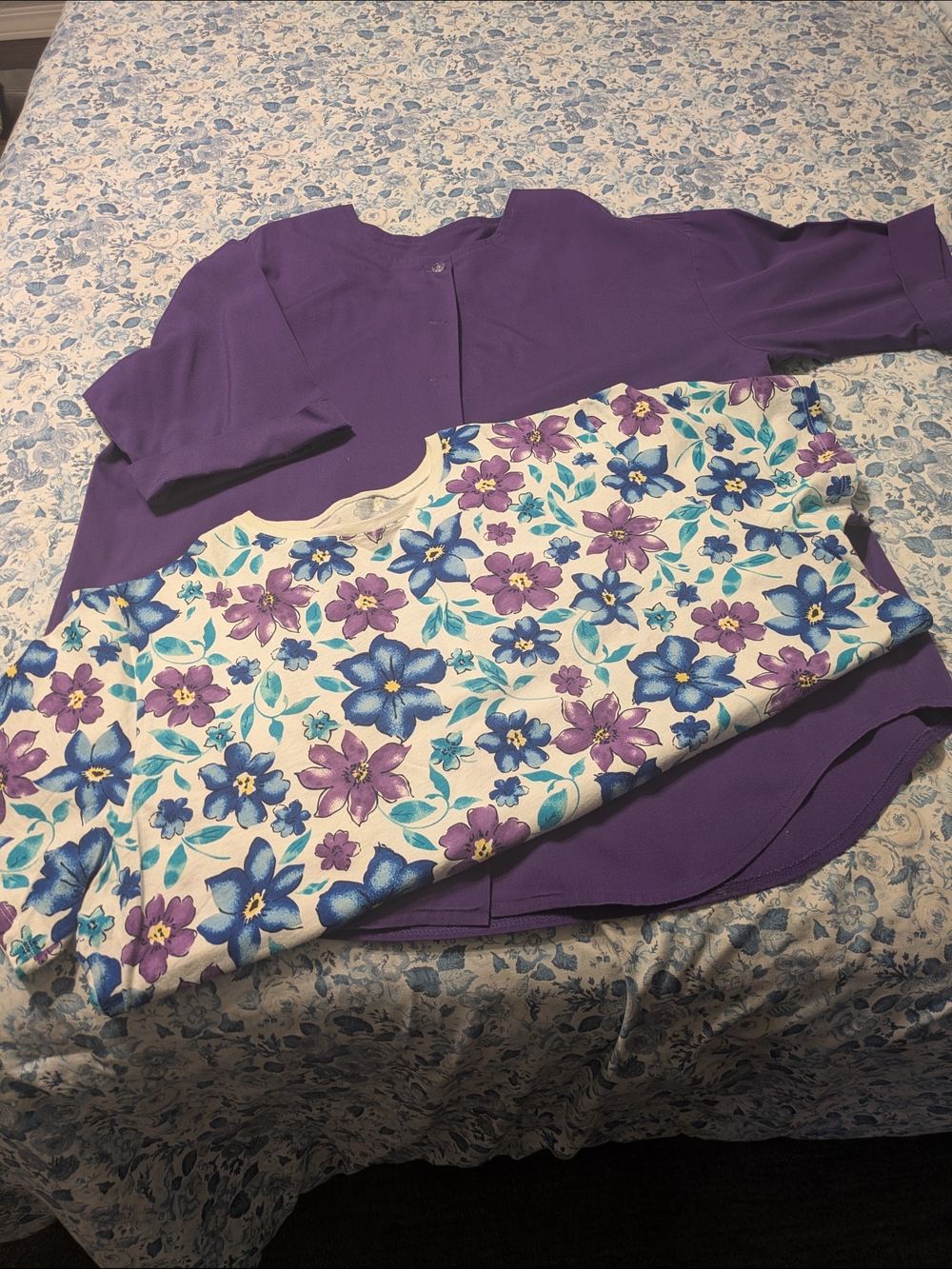 Purple Button-Front Women's Jacket with Matching Pants and T Shirt - Picture 3 of 4
